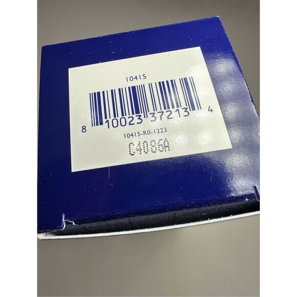 Kate Somerville Mega-A Skin Transforming, Anti-Aging Serum with Hyaluronic Acid - Picture 5 of 5